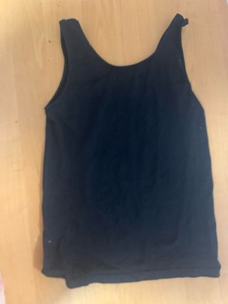 Camiseta negra tirantes
