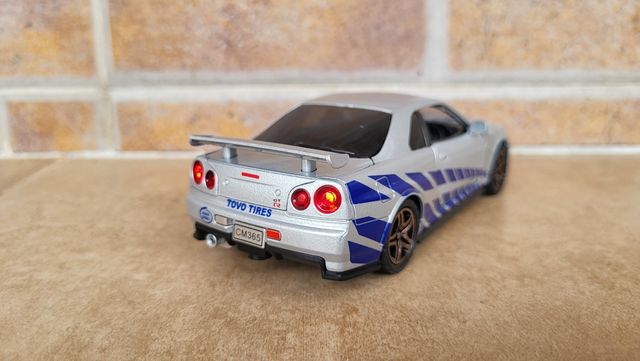 Nissan GTR R34 Skyline Escala 1:32