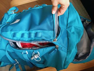 Mochila montaña travesía 65L