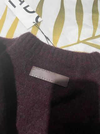 Jersey morado Adolfo Domínguez