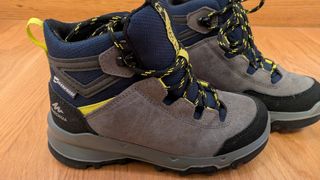 Botas trekking Quechua niño talla 31