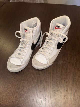Nike Blazer Mid '77 - Zapatillas blancas
