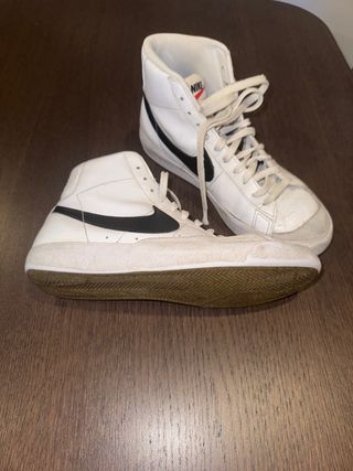 Nike Blazer Mid '77 - Zapatillas blancas