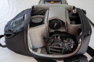 Nikon D90 + 2 objetivos + accesorios