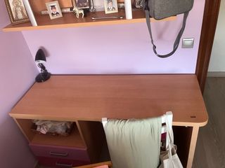 Escritorio - Estantería