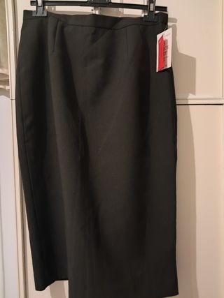 Falda midi negra elegante - talla M