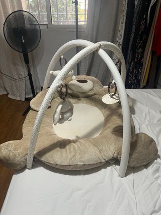 Gimnasio Bebé Mothercare Oso