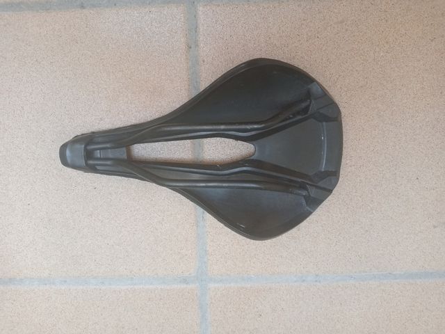 Sillín EC90 bicicleta.