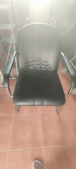 Escritorio esquinero marrón