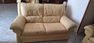 Divani beige e marrone 2+3 posti