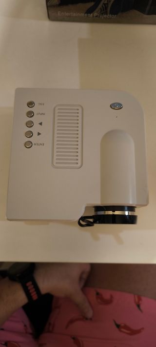 Mini Proyector LED Excelvan - 48 lúmenes