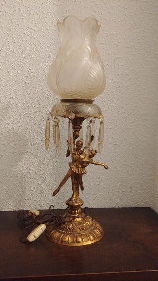 Lote Adornos antiguos latón repujado