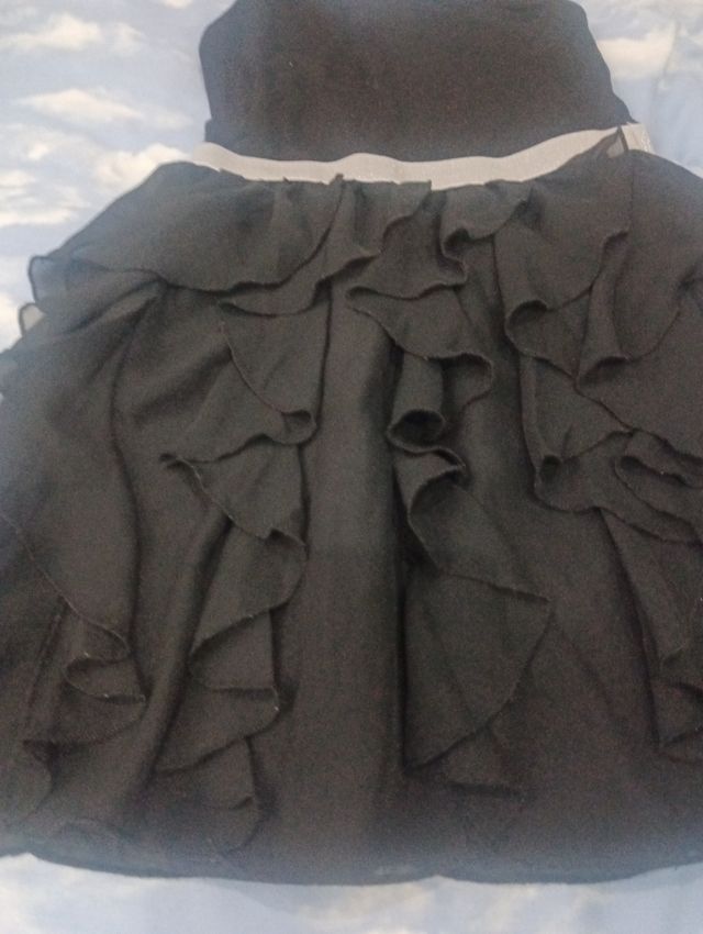 Vestido negro volantes talla 13-14