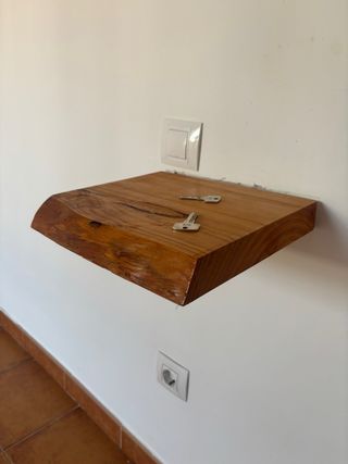 2 Estantes madera maciza