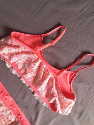 Bikini rosa y naranja