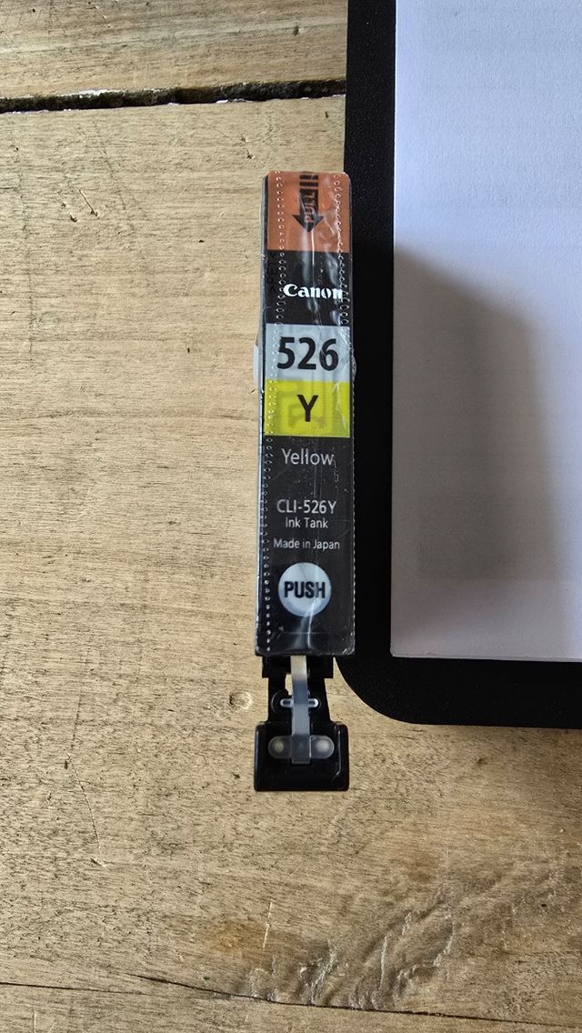Tinta ORIGINAL Canon CLI-526Y amarilla, NUEVO