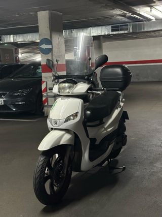 Peugeot Tweet 125cc - Scooter blanco