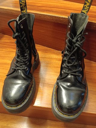 Dr. Martens Botas plataforma negras