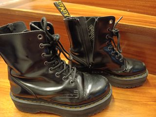 Dr. Martens Botas plataforma negras
