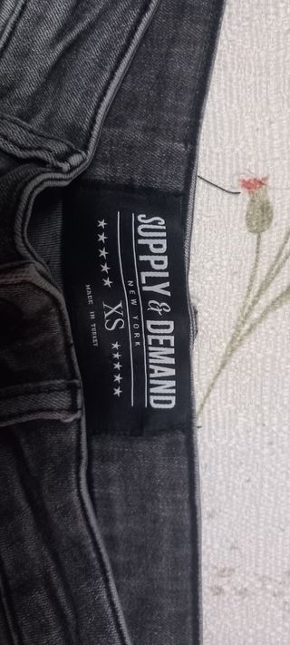 Bermuda vaquera gris Supply & Demand XS
