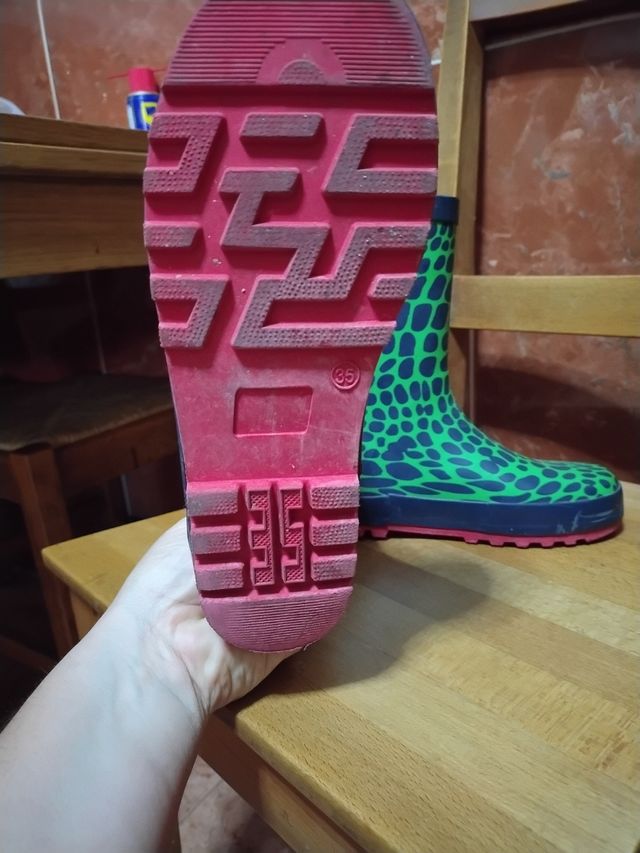 Botas lluvia niño dinosaurio talla 35