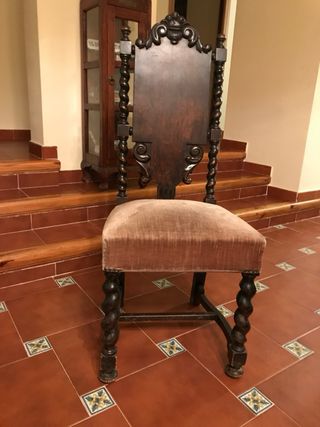 Mesa + 6 sillas de comedor clásico