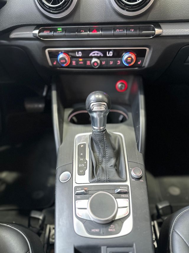 Audi A3 etron Sportback (2016)