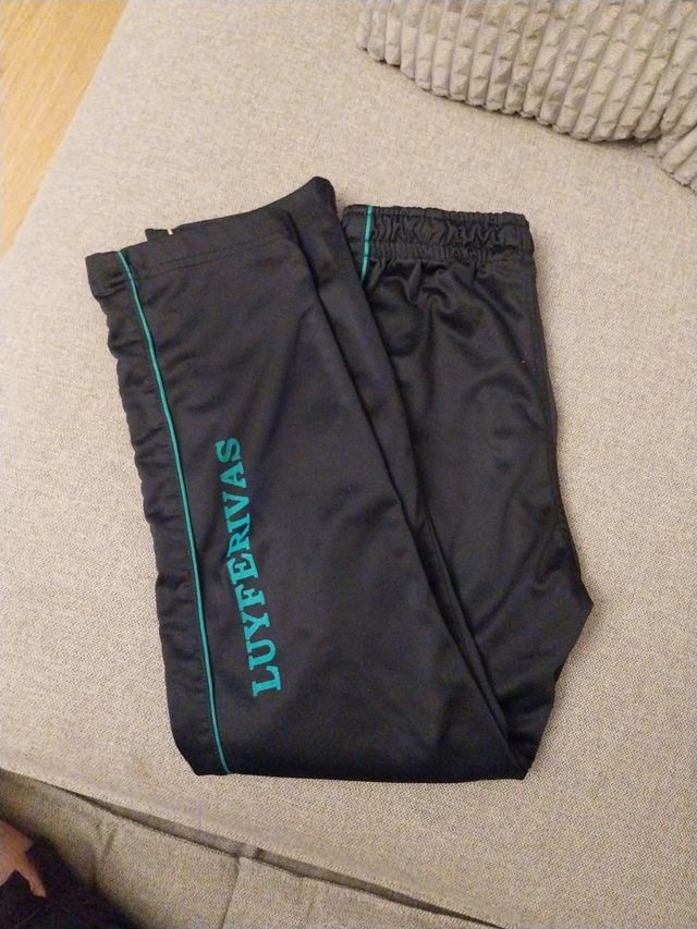 Pantalón chándal Luyferivas talla 10