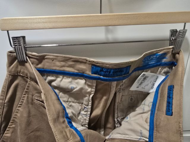 Pantalón chino Pierre Cardin beige