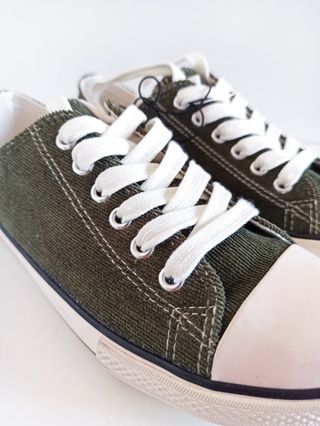 Zapatillas pana verde - talla 36