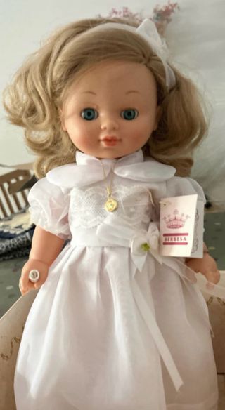 Muñeca Berbesa comunión