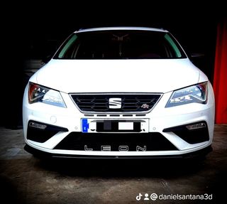 Letras Parrilla delantera Seat Leon FR