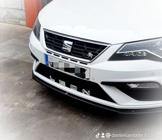 Letras Parrilla delantera Seat Leon FR