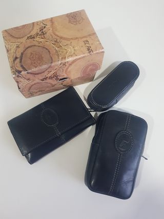 Pitillera, Llavero y funda barra de labios