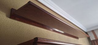 Mueble de salón con bar, cajones y baldas