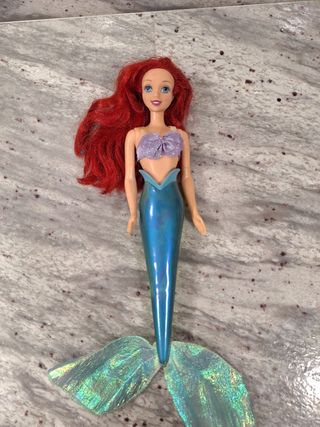 Muñeca Ariel Sirena Tropical Splash