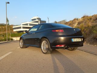 Alfa Romeo GT 2005