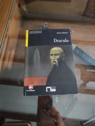 Libro de inglés " Dracula"