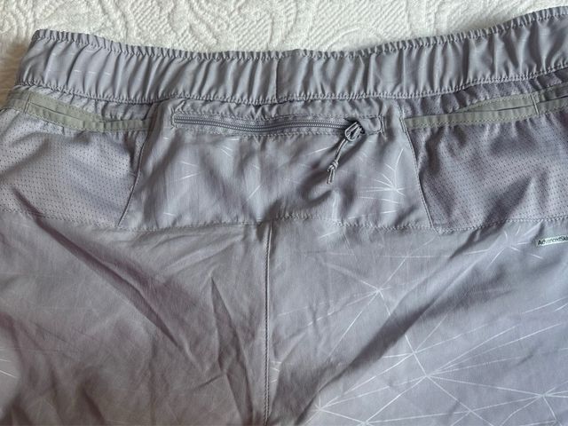 Shorts Salomon Gris - Deporte