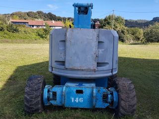 Plataforma elevadora Genie articulada