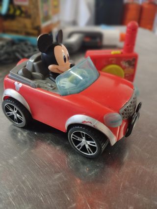 Coche teledirigido Mickey Mouse