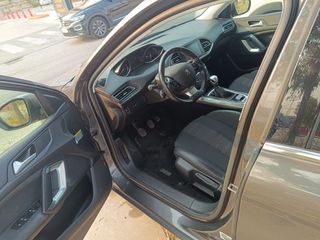 Peugeot 308 2019 gasolina 1.2 pegatina C nuevo