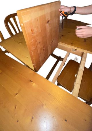 Mesa oval madera + 4 sillas