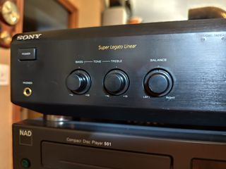 SONY TA-FE210 Amplificador Estéreo