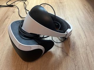 PS4 Pro (PlayStation 4 Pro) 1TB + 2 mandos + VR
