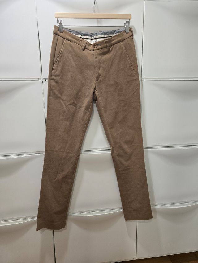 Pantalones vestir slim fit marrón