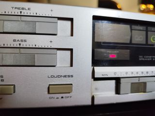 Amplificador AKAI AM-A201 - Gris Plata
