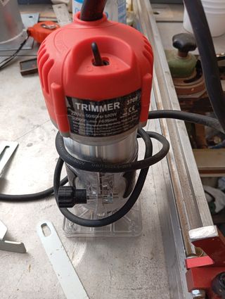 Fresadora manual 3709 - 580W