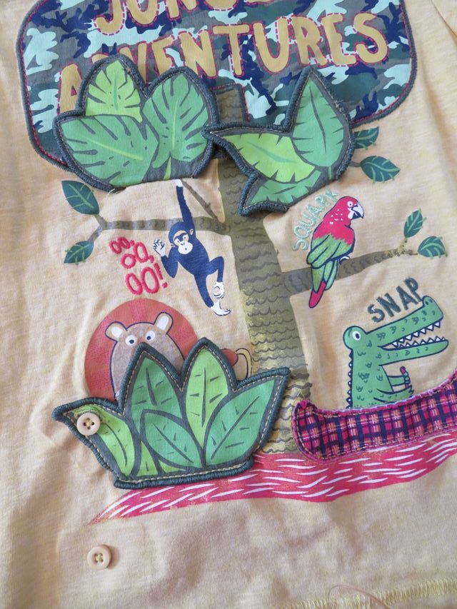 Camiseta de niño amarillo diseño 3D talla 3-4 años