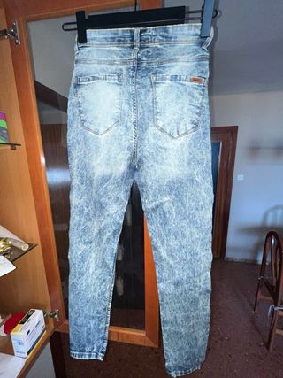 Pantalones vaqueros pitillo